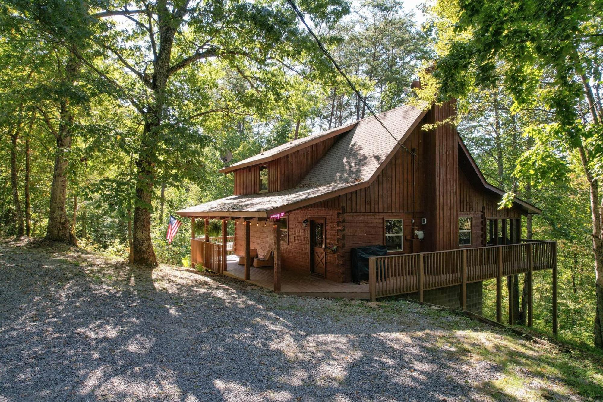 Dudley IV By Avantstay Cosy Cabin W Hot Tub Sweeping Views Pigeon Forge Exterior photo